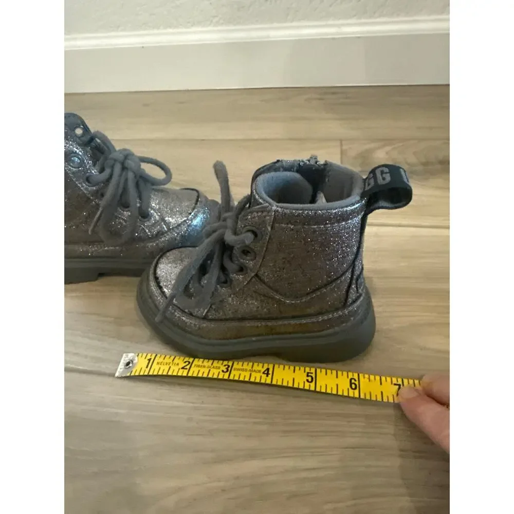 UGG Robley Glitter Boots Toddler Girls Sz 6 Gray Combat Boots Side Zip